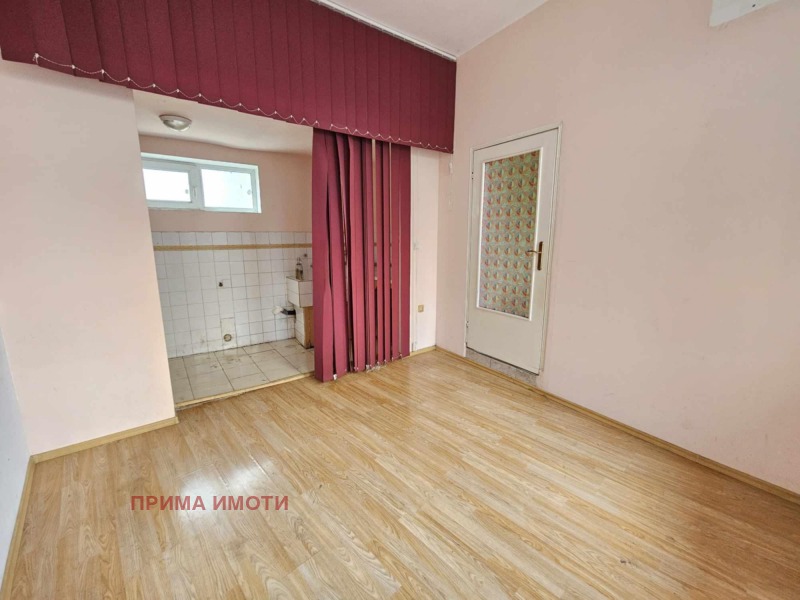 Till salu  Hus Golv Varna , Gracka mahala , 76 kvm | 98227950 - bild [7]