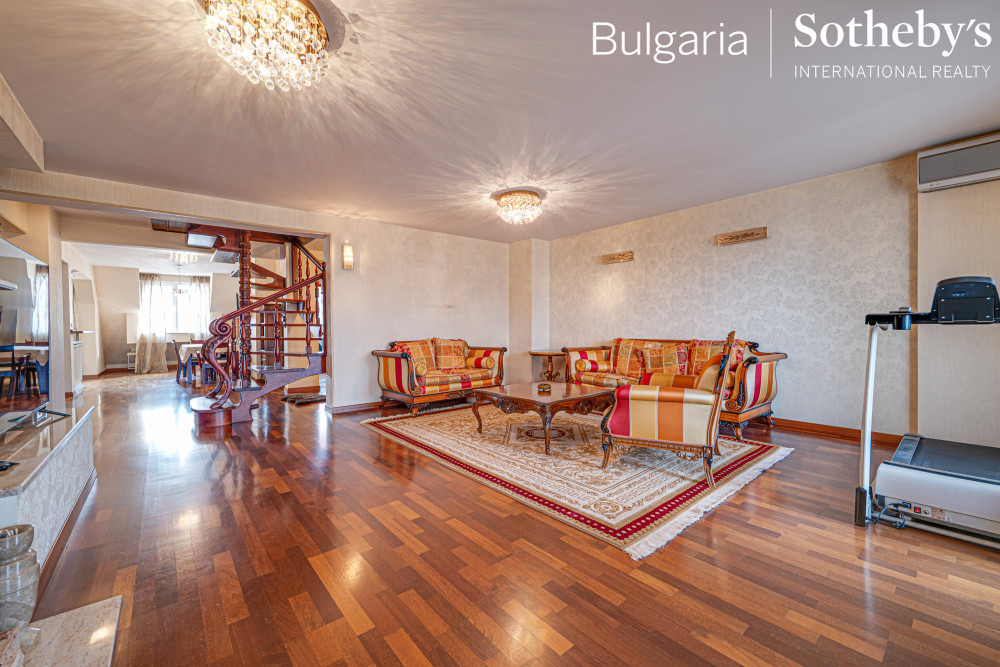 Продава МЕЗОНЕТ, гр. София, Лозенец, снимка 2 - Апартаменти - 56521921