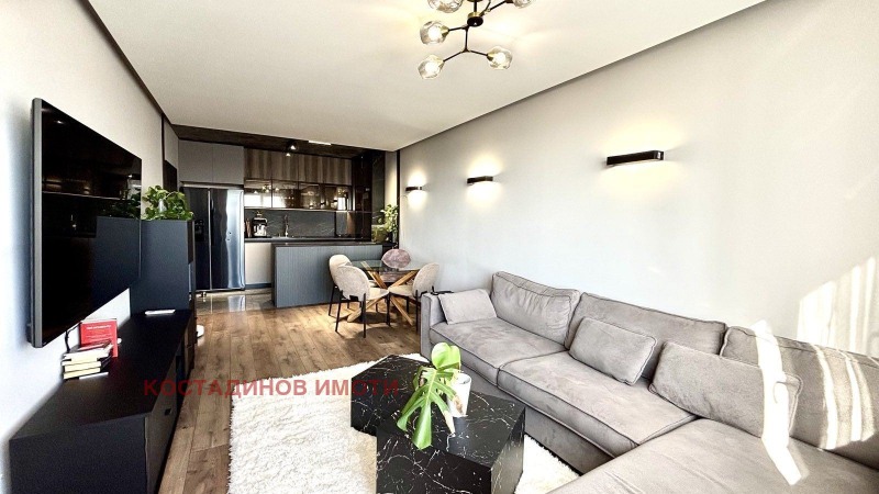 Продава 2-СТАЕН в град Пловдив, Тракия - 75 кв.м / 175 000 € » 342 270.25 лв., КОСТАДИНОВ ИМОТИ