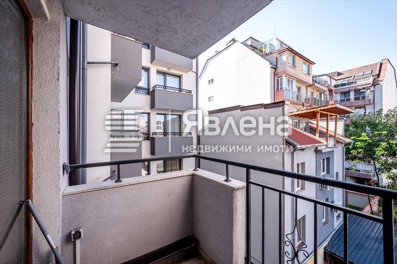 Продава 3-СТАЕН, гр. София, Център, снимка 14 - Апартаменти - 53329683