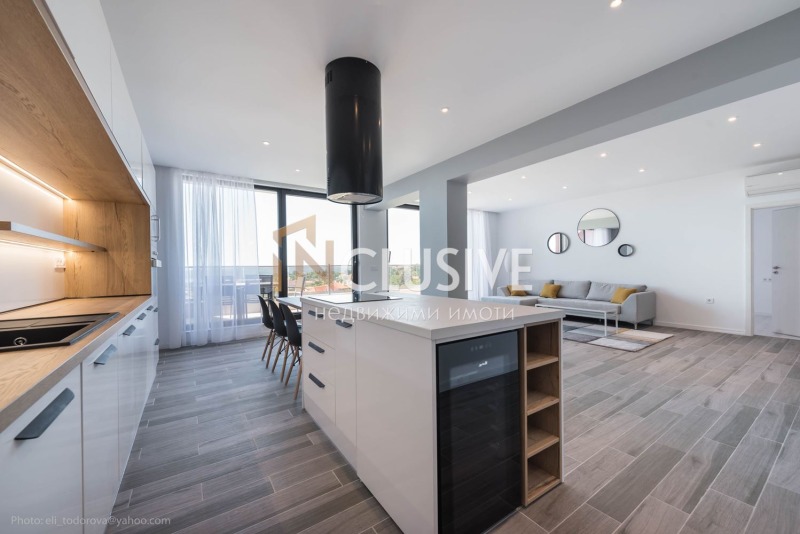 Till salu  3 sovrum Varna , m-t Gorna Traka , 195 kvm | 95837018 - bild [3]