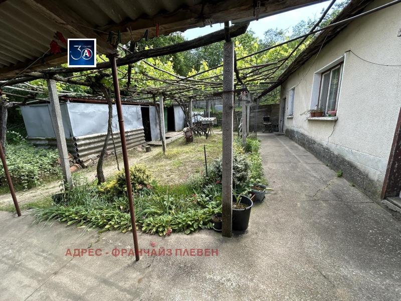 Продава КЪЩА, с. Горни Вадин, област Враца, снимка 3 - Къщи - 45729415