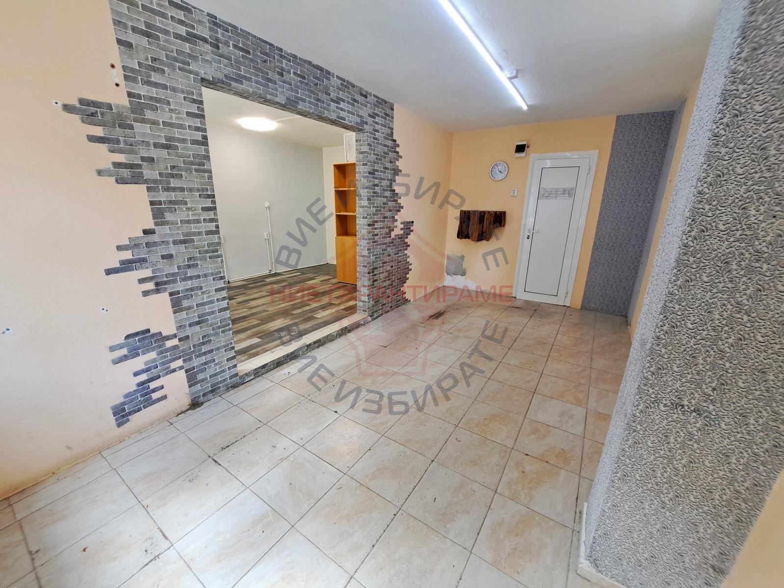 Продава МАГАЗИН, гр. Варна, Колхозен пазар, снимка 3 - Магазини - 56309215