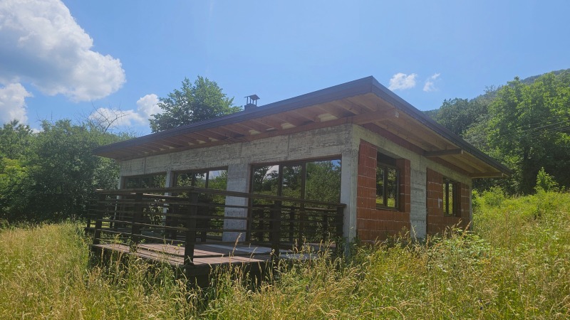 Продава КЪЩА в област София, гр. Правец - 100 кв.м / 110 000 € » 215 141.30 лв., НОВА СОФИЯ