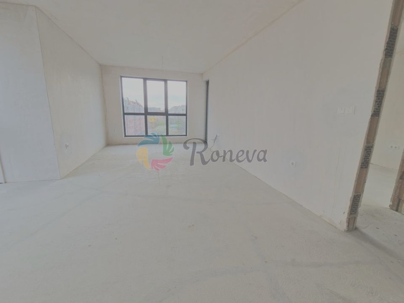 Na prodej  1 ložnice Varna , Kajsieva gradina , 69 m2 | 70456093 - obraz [2]