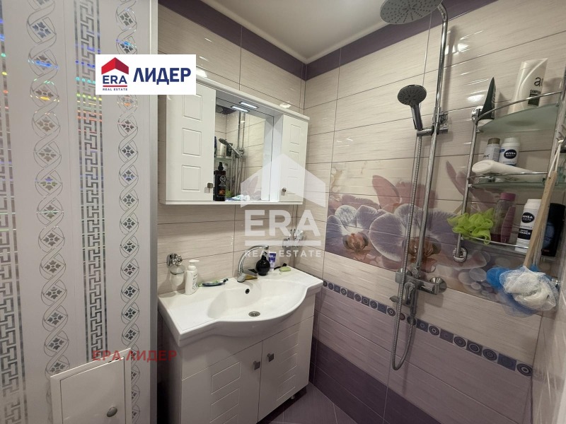 Продава 2-СТАЕН, гр. Русе, Чародейка - Север, снимка 8 - Апартаменти - 55898852