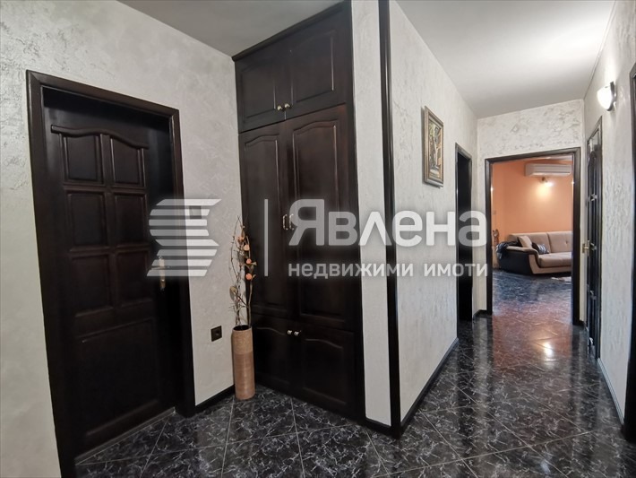 Продава 3-СТАЕН, гр. Пловдив, Младежки Хълм, снимка 11 - Aпартаменти - 47370749