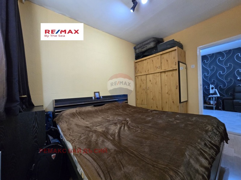 Продава  4-стаен град Варна , Окръжна болница-Генерали , 63 кв.м | 92129363 - изображение [12]