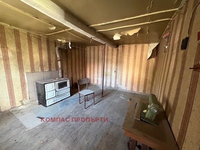 Продава КЪЩА, гр. София, с. Мърчаево, снимка 7 - Къщи - 54261743