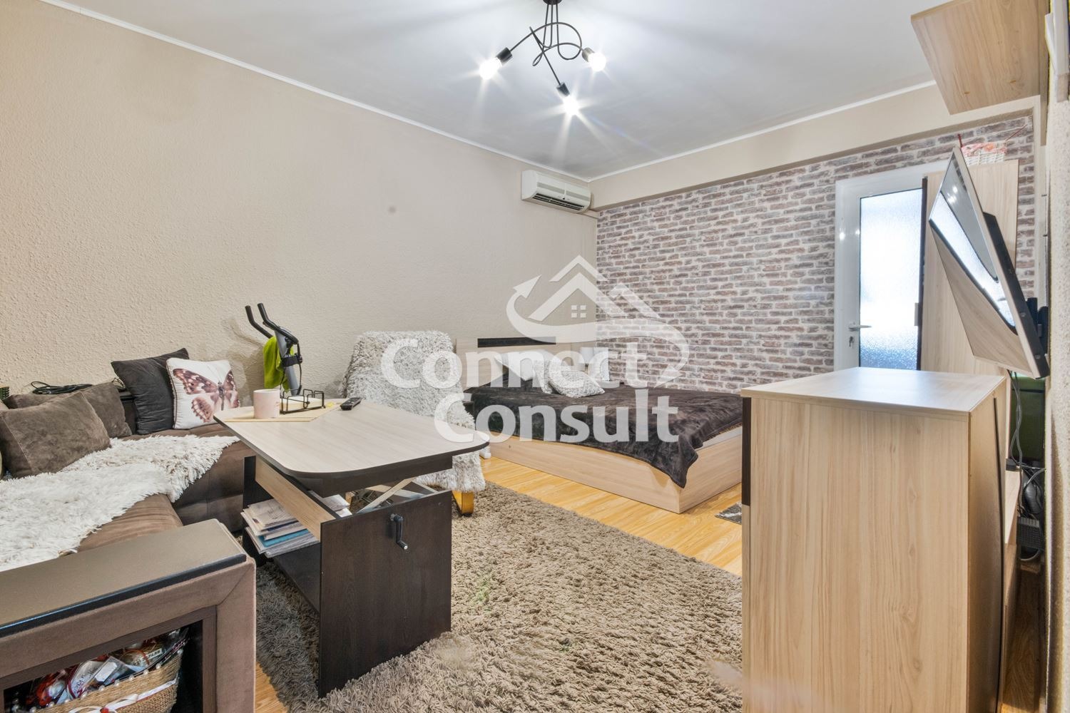Продава 2-СТАЕН, гр. Пловдив, Изгрев, снимка 2 - Апартаменти - 54630909