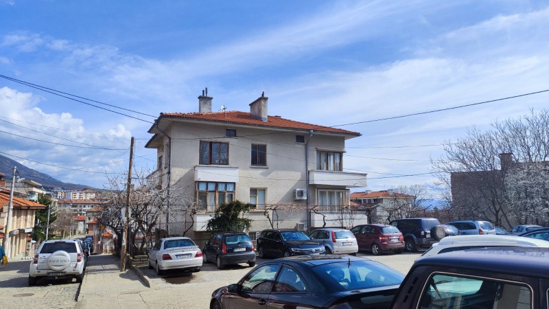 Продава  Етаж от къща област Пловдив , гр. Карлово , 200 кв.м | 73502320 - изображение [3]