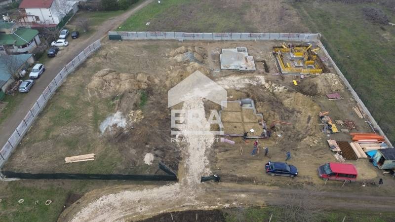 Продава КЪЩА, гр. Варна, м-т Ракитника, снимка 2 - Къщи - 52872085