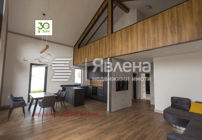 Продава КЪЩА, с. Приселци, област Варна, снимка 3 - Къщи - 54545062