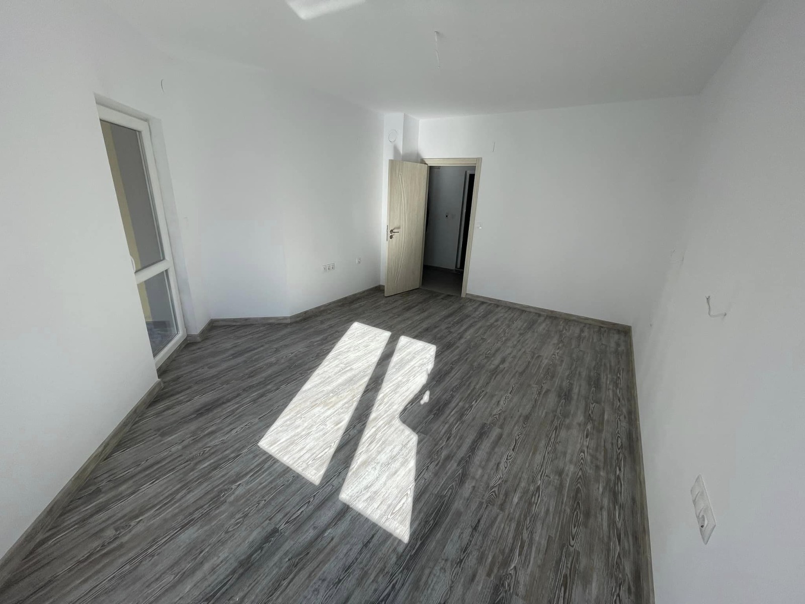 Продава 2-СТАЕН, гр. Монтана, Младост 2, снимка 3 - Апартаменти - 53797679