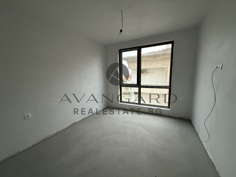 Продава 2-СТАЕН, гр. Пловдив, Прослав, снимка 2 - Апартаменти - 52494013