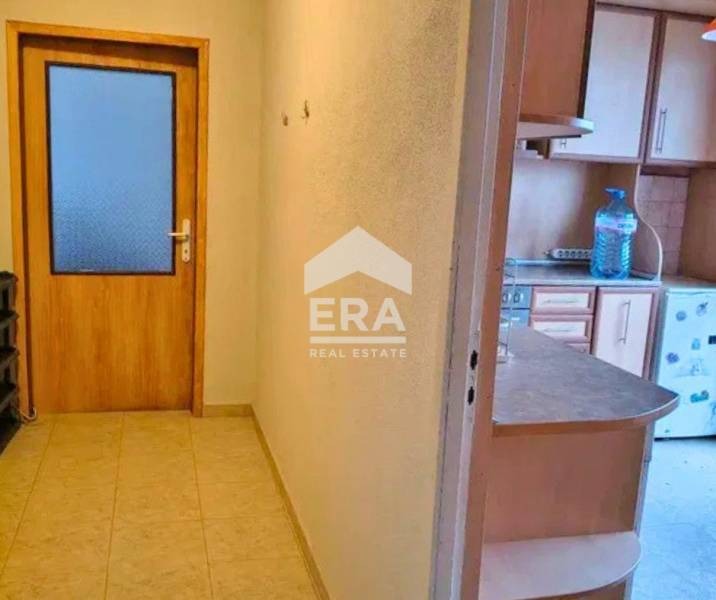 Продава 2-СТАЕН, гр. Шумен, Тракия, снимка 2 - Апартаменти - 54143191