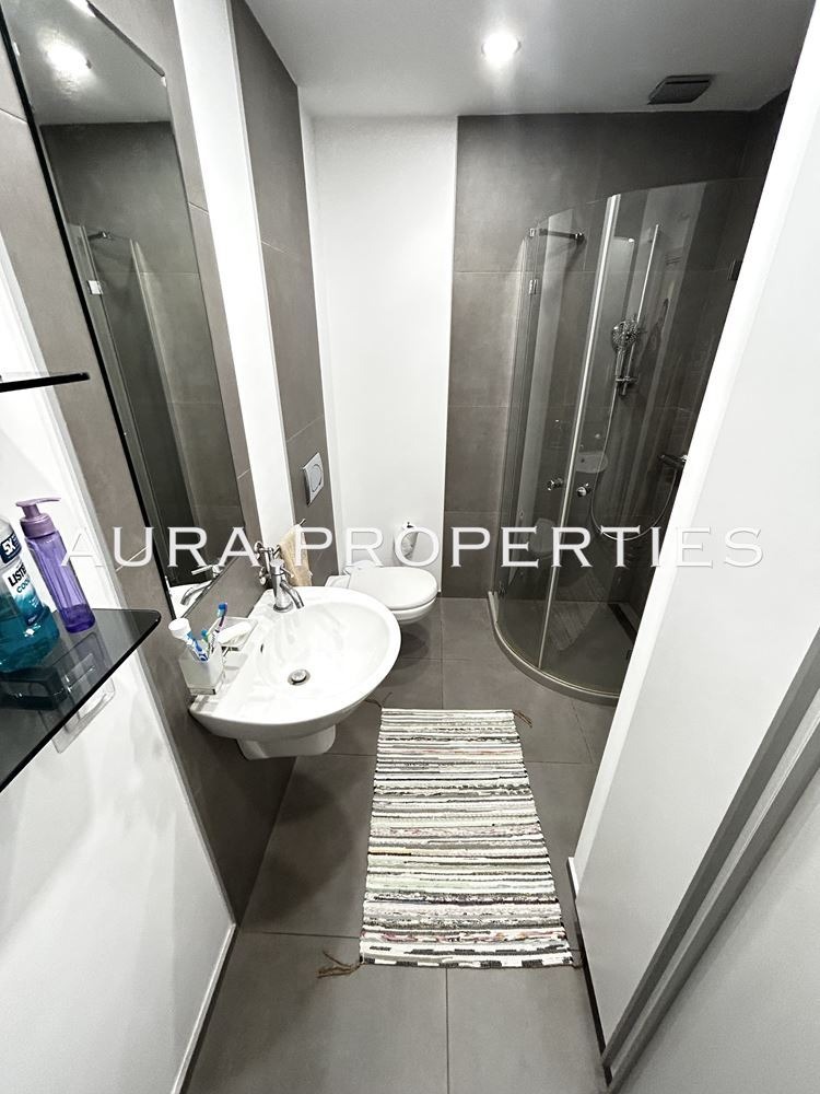 Продава 3-СТАЕН, гр. Разград, Бели Лом, снимка 11 - Апартаменти - 52603022