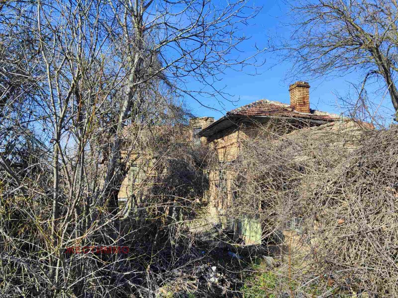 Продава КЪЩА, с. Тръстика, област Търговище, снимка 8 - Къщи - 53046578