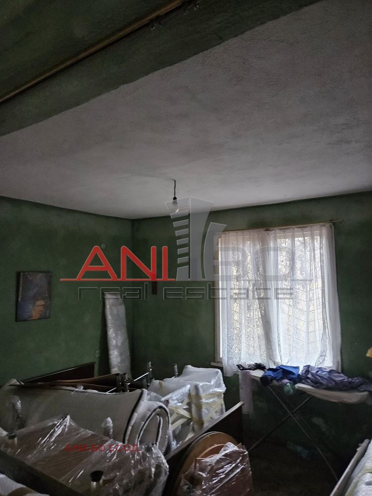 Продава КЪЩА, гр. Брезник, област Перник, снимка 8 - Къщи - 52689931