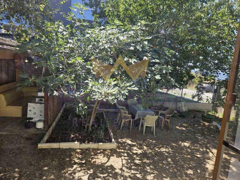 Продава КЪЩА, гр. Варна, м-т Пчелина, снимка 15 - Къщи - 53197588