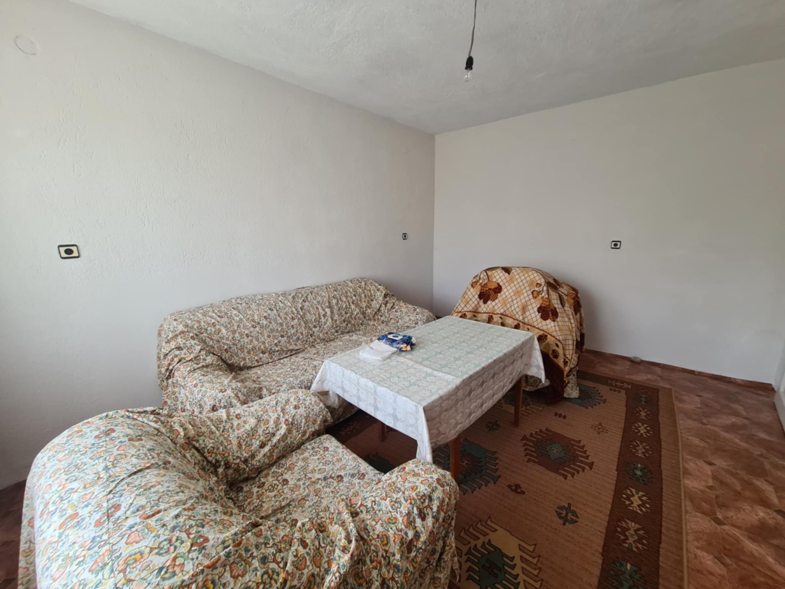 Продава КЪЩА, гр. Хасково, Промишлена зона - Изток, снимка 2 - Къщи - 53675993