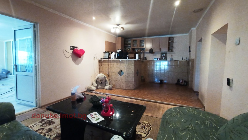 Продава КЪЩА, гр. Русе, Родина 2, снимка 6 - Къщи - 54173862