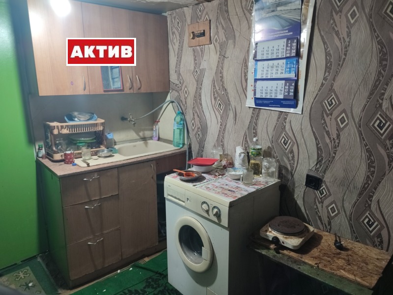 Продава АТЕЛИЕ, ТАВАН в град Търговище, Център - 27 кв.м / 33 300 € » 65 129.14 лв., АКТИВ ИМОТИ