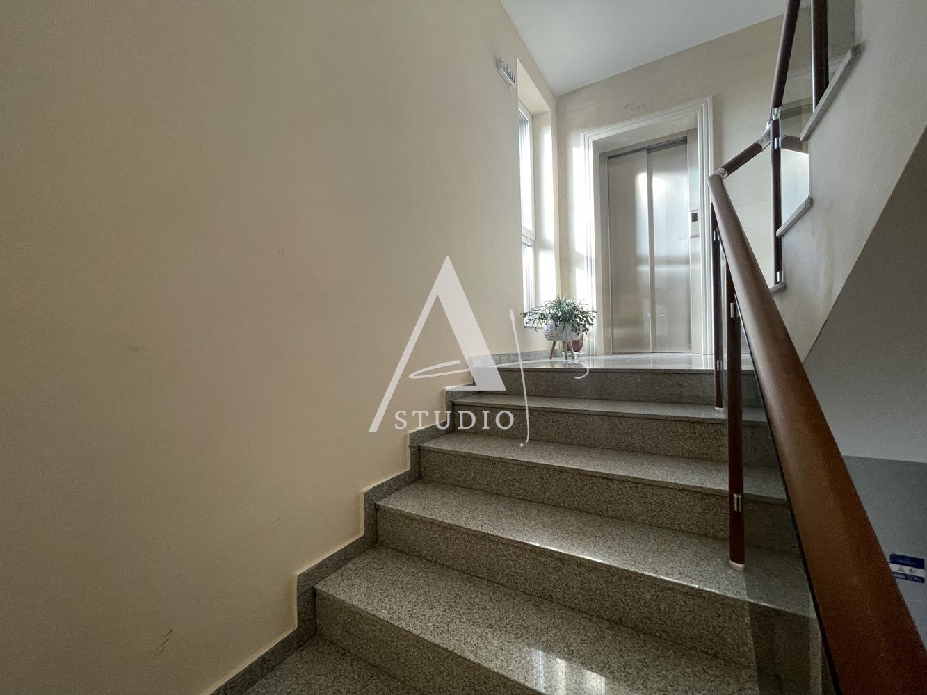 ������� 4-����� | Imot.bg � ����������� 15