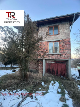 House Selishten dol, region Pernik 9