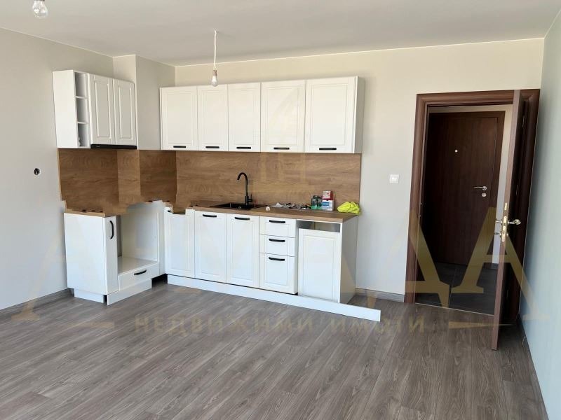 De vânzare  1 dormitor Plovdiv , Traciia , 65 mp | 48746563 - imagine [3]