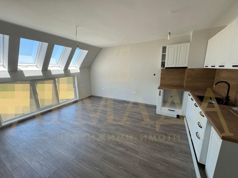 De vânzare  1 dormitor Plovdiv , Traciia , 65 mp | 48746563