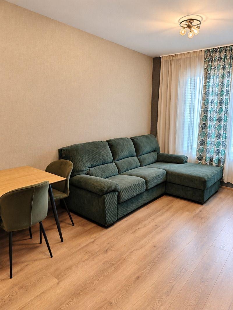 Продава 2-СТАЕН, гр. София, Левски В