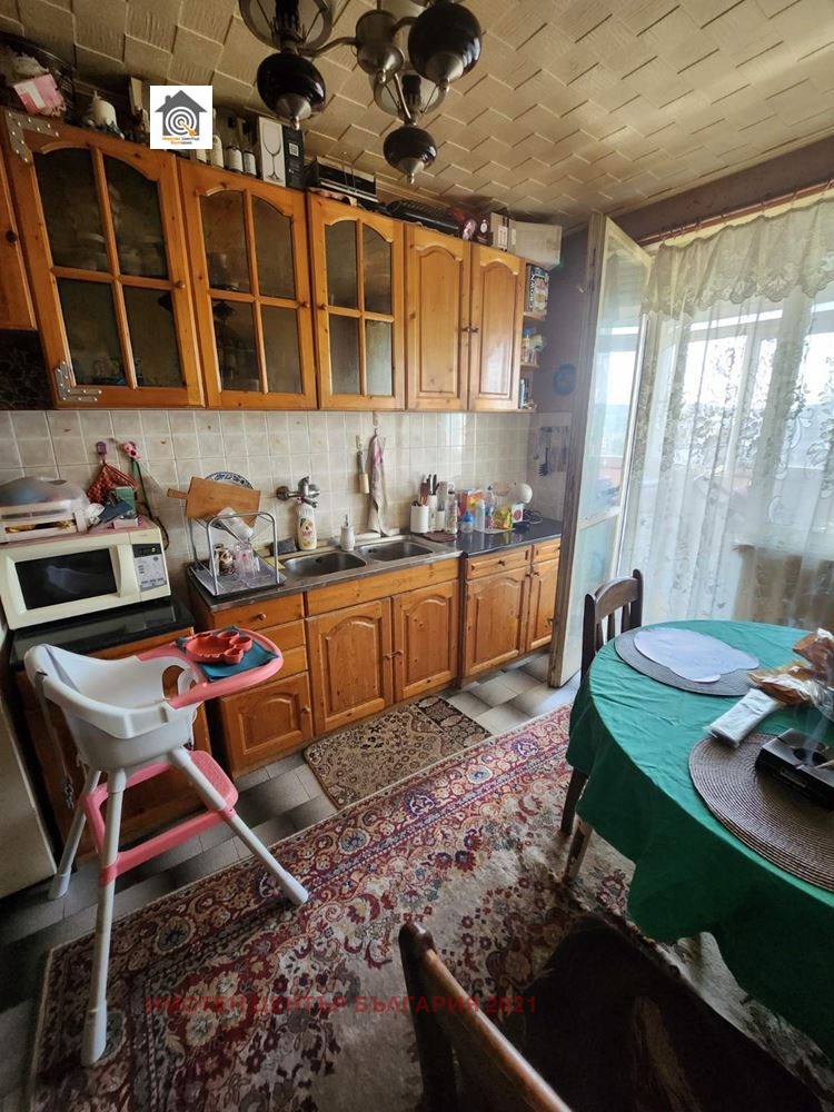 Eladó  3 hálószobás Pleven , Mara Dencseva , 92 négyzetméter | 74757442