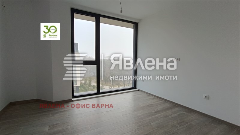 Продава 4-СТАЕН, гр. Варна, к.к. Св.Св. Константин и Елена, снимка 4 - Апартаменти - 52888186