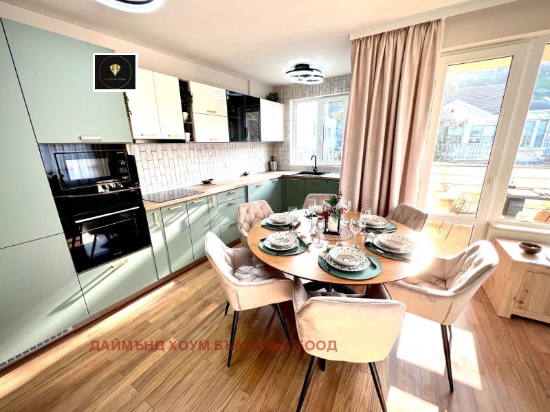 Продава МНОГОСТАЕН, гр. Пловдив, Център