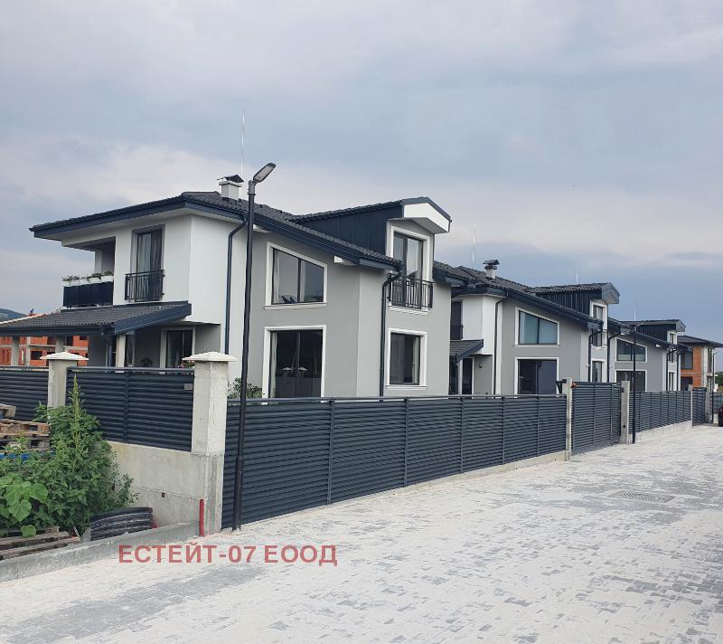 Продава КЪЩА, с. Бенковски, област Пловдив, снимка 3 - Къщи - 53170639