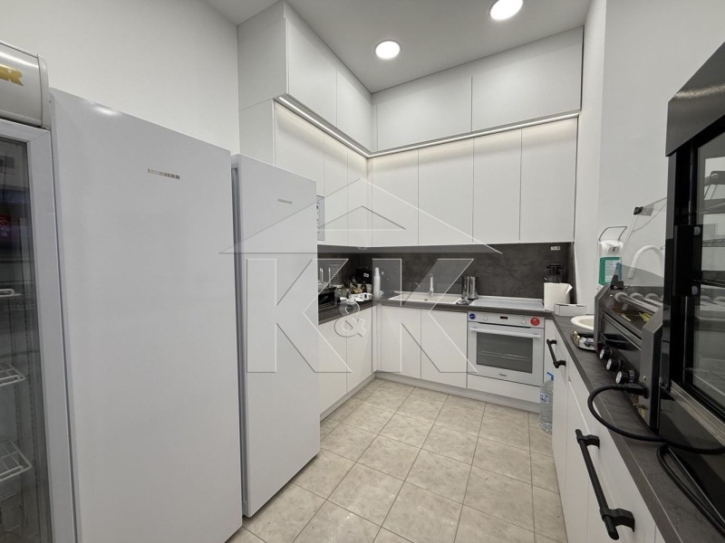 Продава МАГАЗИН, гр. Варна, Лятно кино Тракия, снимка 3 - Магазини - 53355140