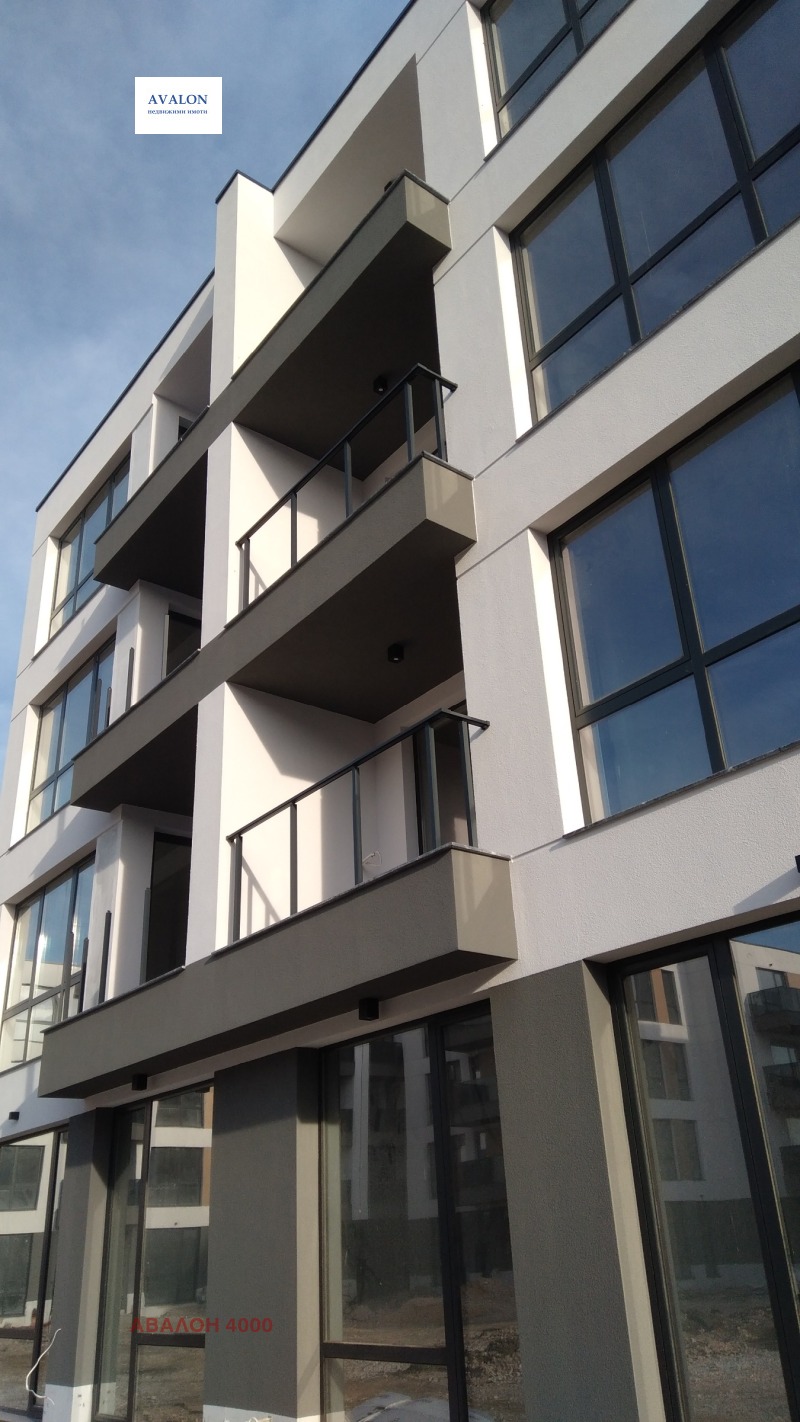 Продава 2-СТАЕН в град Пловдив, Остромила - 70 кв.м / 94 540 € » 184 904.17 лв., АВАЛОН 4000