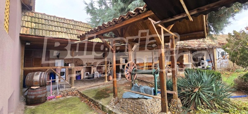 Продава ФАБРИКА/ЗАВОД в област Варна, с. Стефан Караджа - 650 кв.м / 166 000 € » 324 667.78 лв., БЪЛГЕРИАН ПРОПЕРТИС