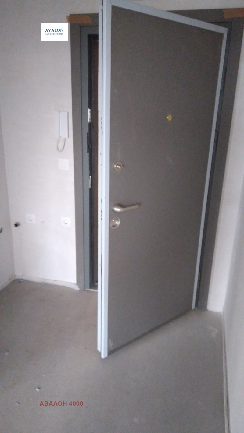 Продава 2-СТАЕН, гр. Пловдив, Остромила, снимка 3 - Апартаменти - 52737571