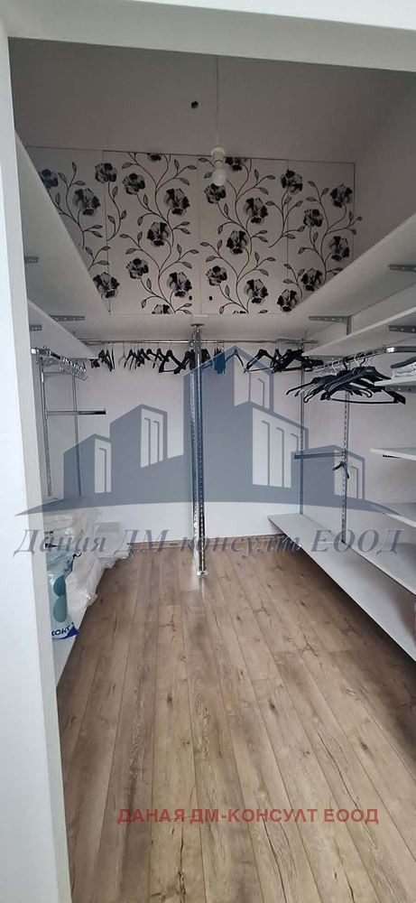 Продава 3-СТАЕН, гр. Шумен, Добруджански, снимка 9 - Апартаменти - 54448603