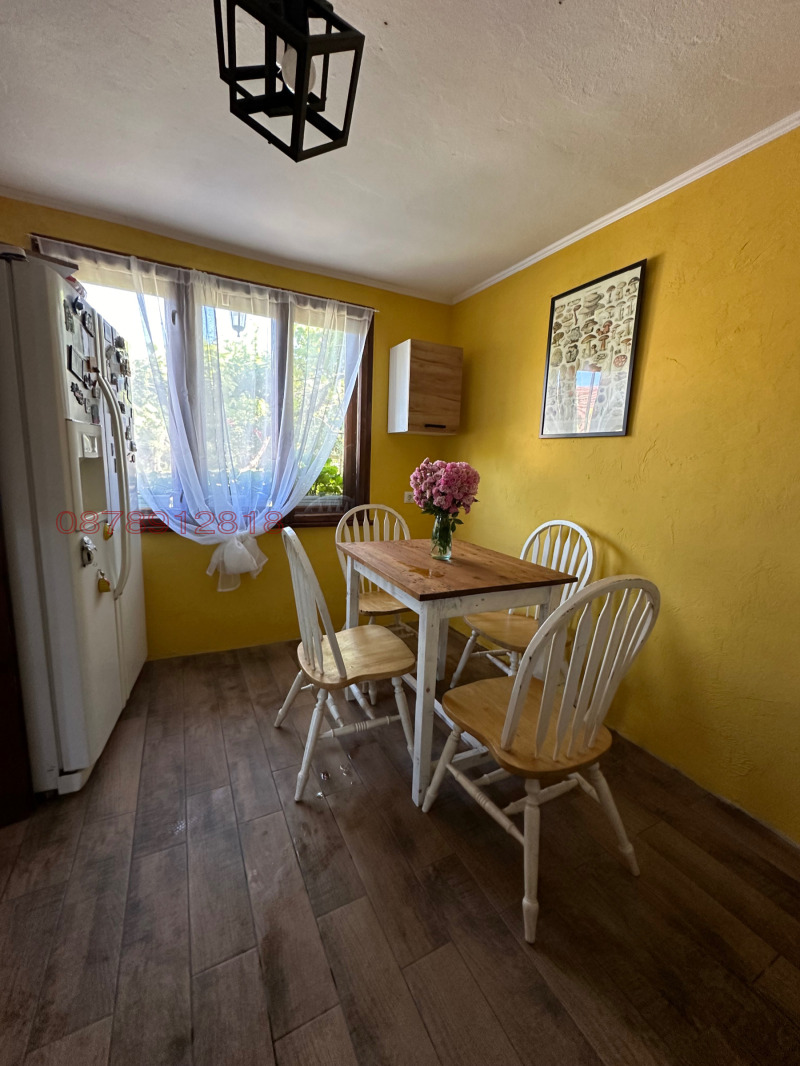 Продава КЪЩА, с. Голец, област Ловеч, снимка 7 - Къщи - 53569346