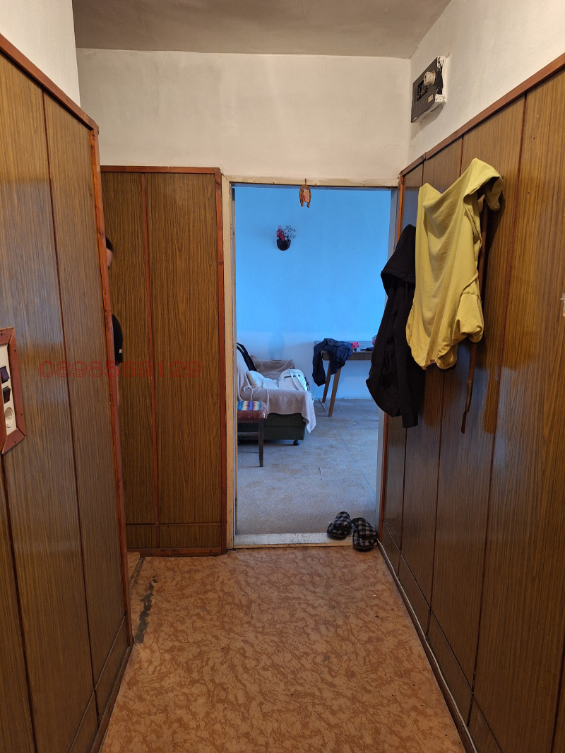 Продава 2-СТАЕН, гр. Русе, Чародейка - Юг