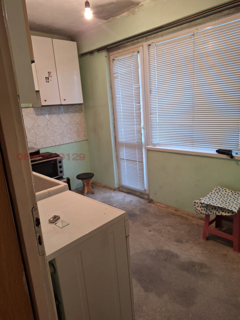 Продава 2-СТАЕН, гр. Русе, Чародейка - Юг, снимка 8 - Апартаменти - 52788320