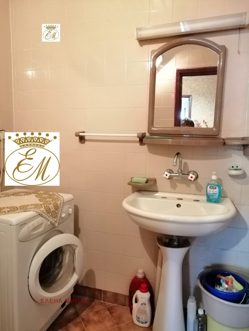 Продава 3-СТАЕН, гр. Шумен, 2-ри корпус, снимка 5 - Апартаменти - 53019200