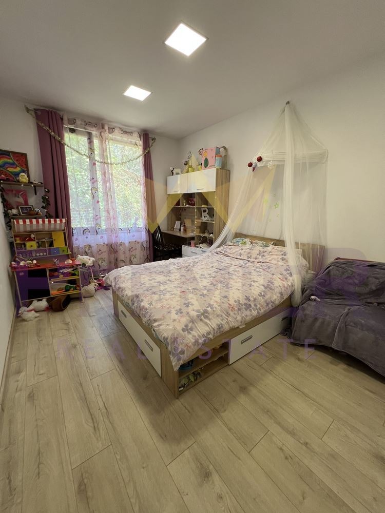 Продава  Къща област Варна , с. Ветрино , 184 кв.м | 15184568 - изображение [6]