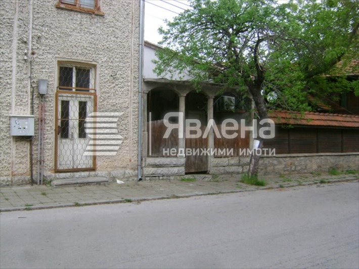 Продава КЪЩА, с. Гложене, област Ловеч, снимка 3 - Къщи - 55533381