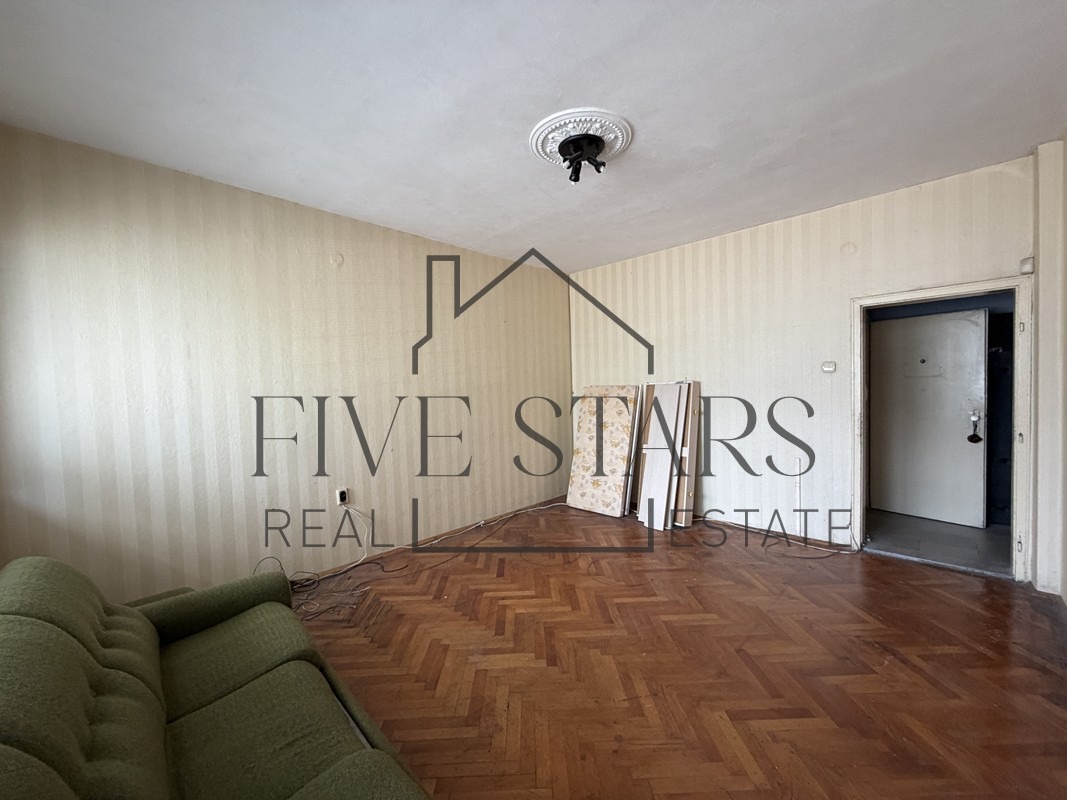 Продава 2-СТАЕН, гр. Варна, Център, снимка 2 - Апартаменти - 55987019
