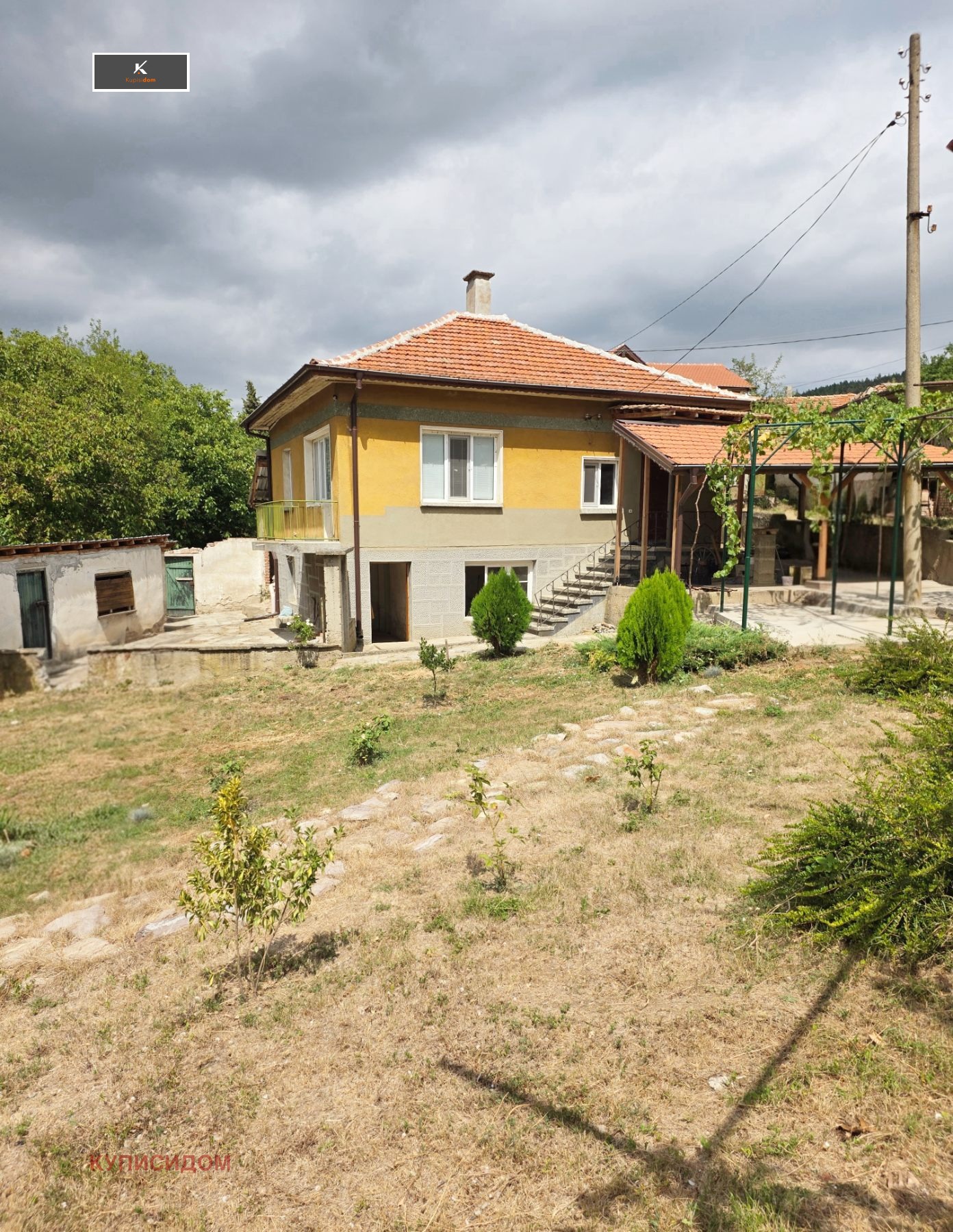 Продава КЪЩА, с. Змейово, област Стара Загора