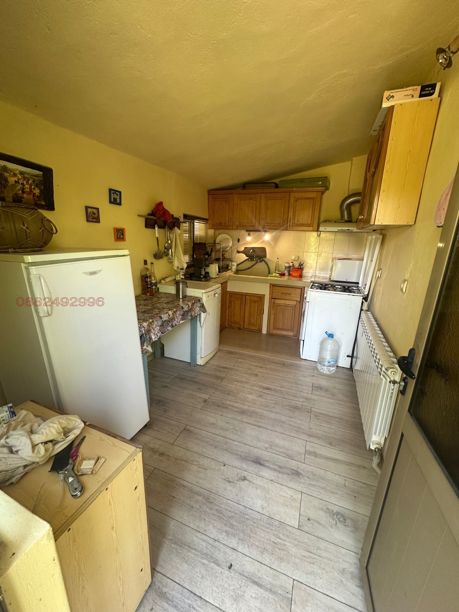 Продава ВИЛА, с. Борущица, област Стара Загора, снимка 13 - Вили - 54742450